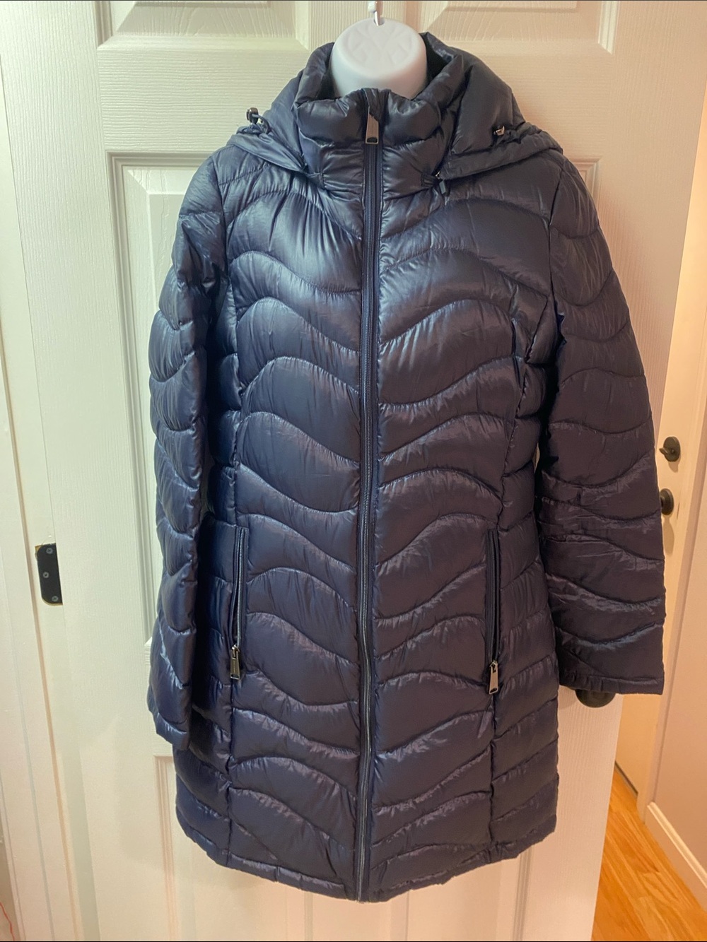Andrew Marc Navy Quilted Hooded Puffer Coat